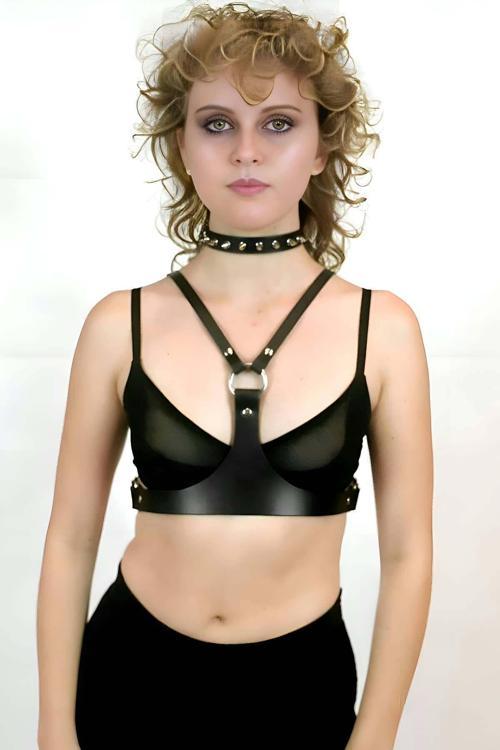 Şık Deri Göğüs Kemer Ve Çivili Tasma - Brf1299