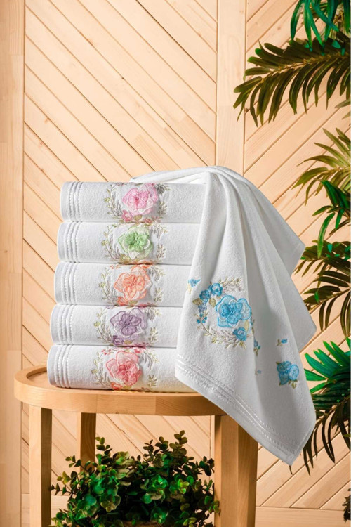 Aybüke Beyaz El İŞi 3D Nakışlı Kadife 6 Adet 30X50 Cm Mutfak Havlusu %100 Pamuk