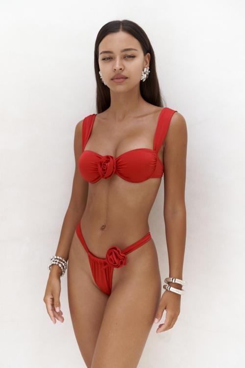 Larasis Çiçek Detaylı Kırmızı Bikini Altı