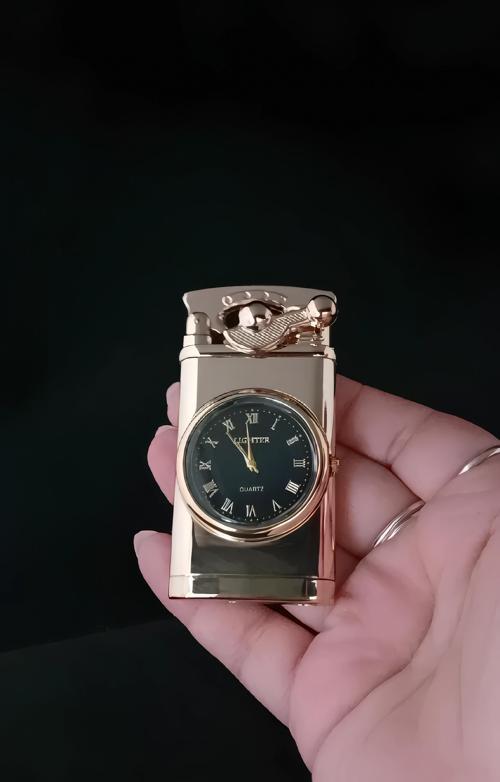 Retro Tetik Sistemli Parlak Gold Çift Fonksiyonlu Çakmak