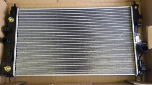 Chevrolet Cruze Manuel Kalın Tip Su Radyatörü 26mm