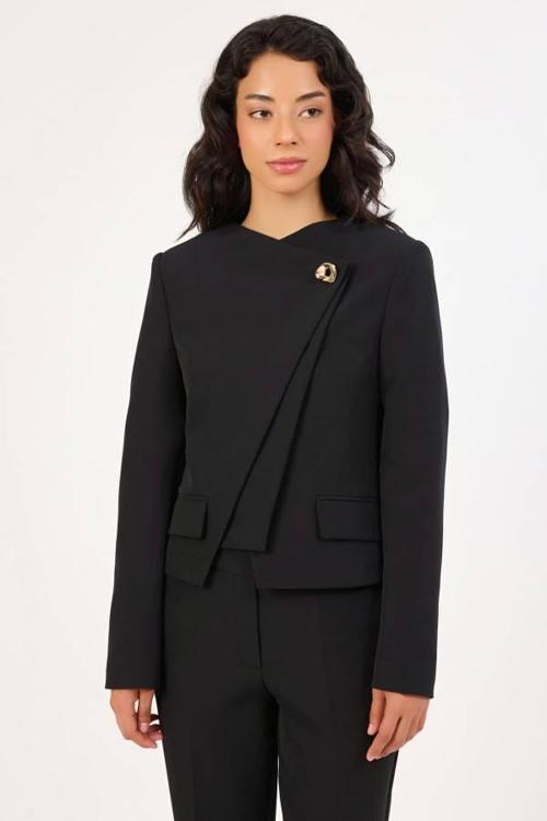 Düğme Broşlu Likralı Asimetrik Kadın Ceket 352111015