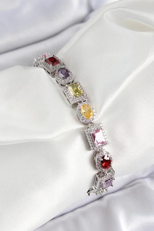 BFS Pirinç Karışık Zirkon Taşlı Baget Model Gümüş Renk VIP Seri Kadın Bileklik