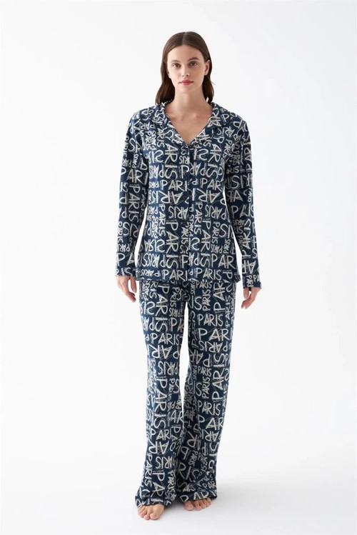 Kadın Lacivert “Paris” Yazı Desenli Düğmeli Pamuklu Pijama Takımı