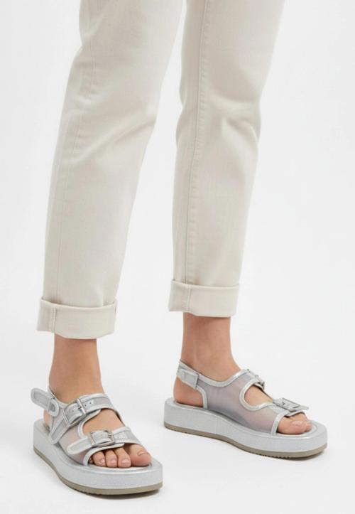 Sinna Gümüş Cilt Tül Detaylı Sandalet