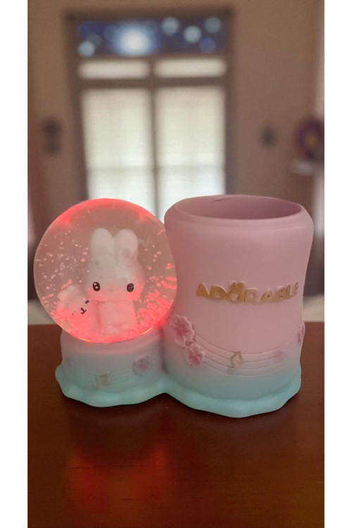 My Melody Kalemlikli Işıklı Kar Küresi Boyut:16Cm*11Cm