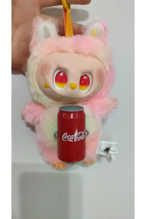 Kolalı Labubu 17 Cm Peluş Görsel İle Birebir Özel Kutusunda Gelmektedir