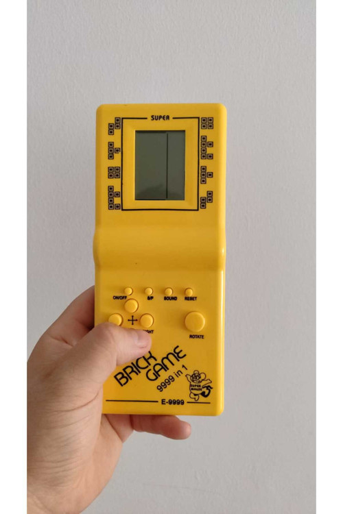 Retro Brick Game 9999 İn 1 El Konsolu – Nostaljik Elektronik Tetris Oyun Sarı Renk