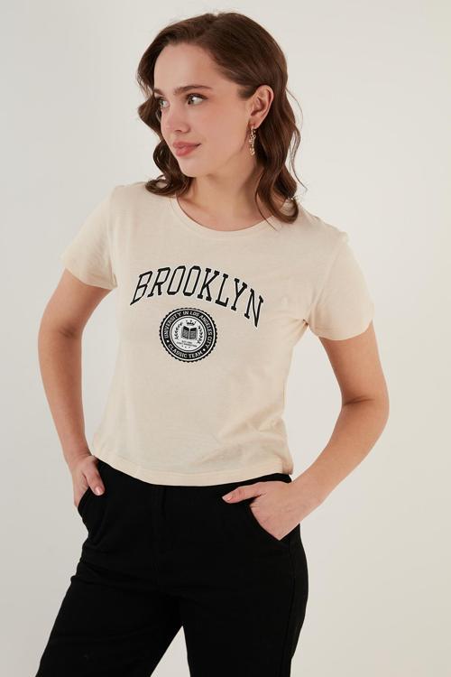 Brooklyn Baskılı Bisiklet Yaka Dar Kesim Bayan T Shirt 5864581 TAŞ