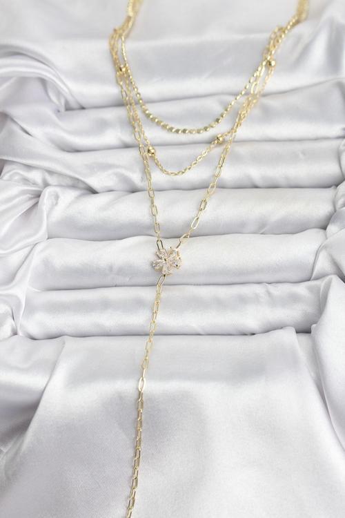 Zarif Boyunlar için Golden Pirinç Zirkonlu Çiçek Üçlü Kombin Y Kadın Kolye