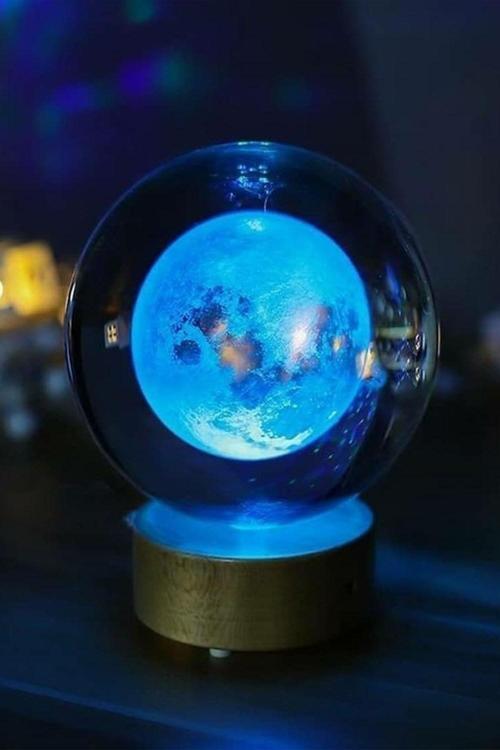 Home Dekor Hediye Sevgiliye Dekoratif Hediye Renk Değiştiren LED Işıklı Dolunay Pilli Cam Küre 6 cm