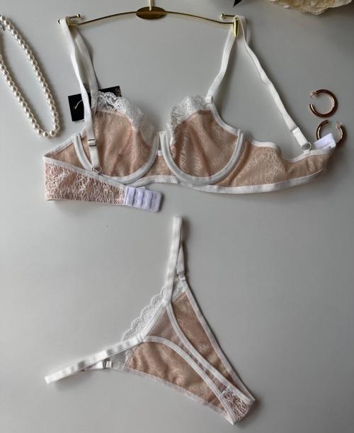 Miley Kadın İçi Tül Detaylı Dantel Detaylı Kadın B Cup Sütyen Tanga Takım