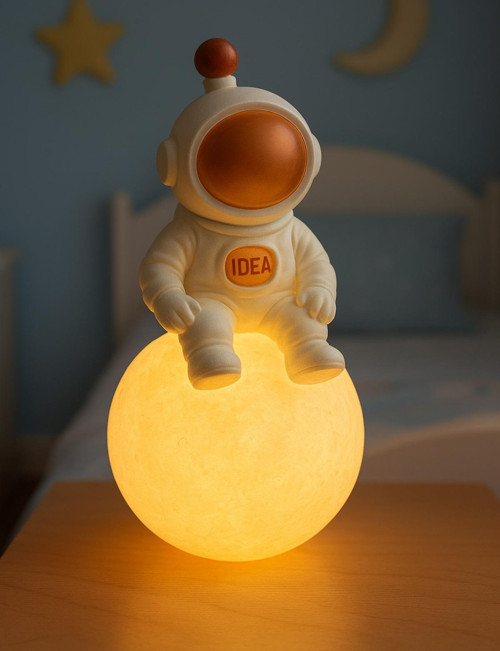 Astronot Led Gece Lambası