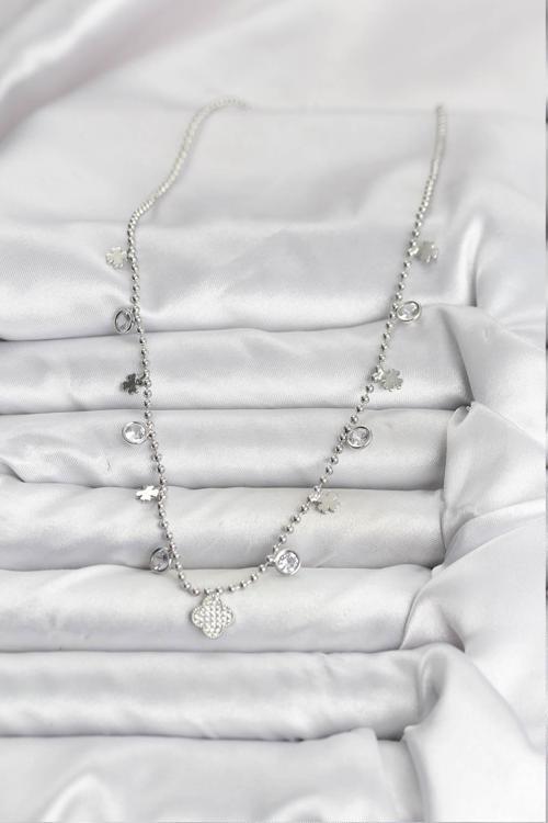 Zarif Boyunlar için Silver Pirinç Yonca Kadın Kolye