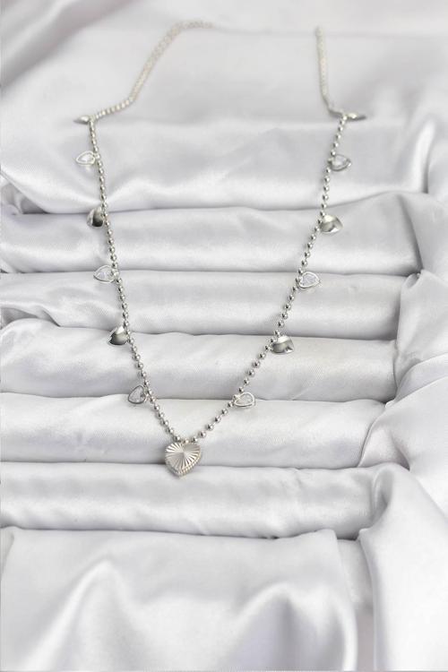 Zarif Boyunlar için Silver Pirinç Kalp Kadın Kolye