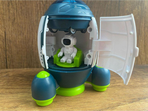 Uzay Mekiği Uzay Aracı Astronot Kapıları Açılır Uzay Araçları Roket Uzay Kapsülü Oyuncak