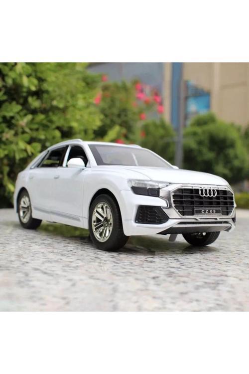 Audi Q8 Suv Tarzı Araba 1:24 Diecast Metal Model Araba Koleksiyon Araba Sesli Işıklı Audi Jip Araba