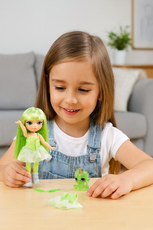Peri Kanatlı Mini Bebek Rainbow High Littles Emerald Hunter Yeşil Saçlı Oyuncak Seti - 14 CM