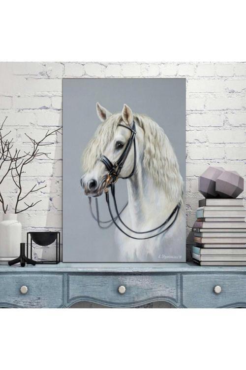 At Resimli Ev, Oturma Odası, Yatak Odası Dekorasyonu Kanvas Tablo