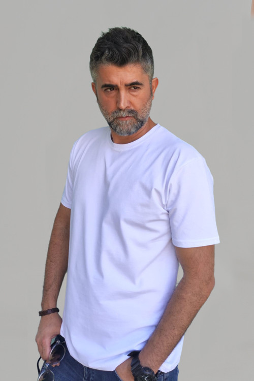 Erkek Beyaz Slim Fit Bisiklet Yaka Pamuk Elastan Basic Tişört