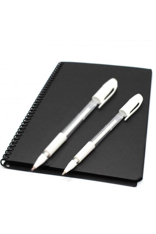 Kampüs Kırtasiyem 40 Yaprak 80 Sayfa A5 Siyah Defter Ve 2 Adet Beyaz Kalem Hediye