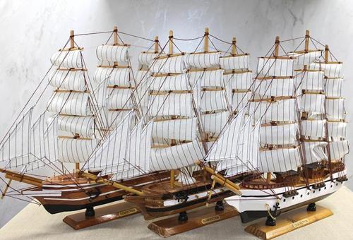 Ahşap Yelken Gemi Model 3