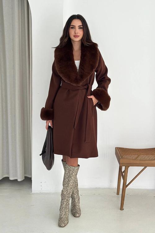 Kürk Detaylı Kaşe Kaban Kahverengi