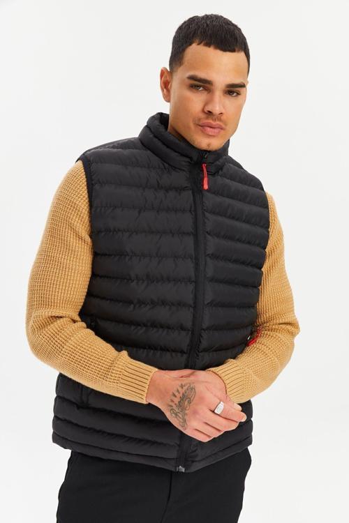 Erkek Siyah Astarlı Rüzgar Geçirmez Şişme Yelek | 3XL