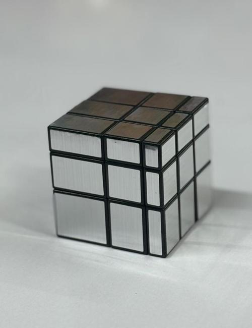 3x3x3 Mirror Sihirli Zeka Küpü Geometrik Asimetrik Gümüş Gri