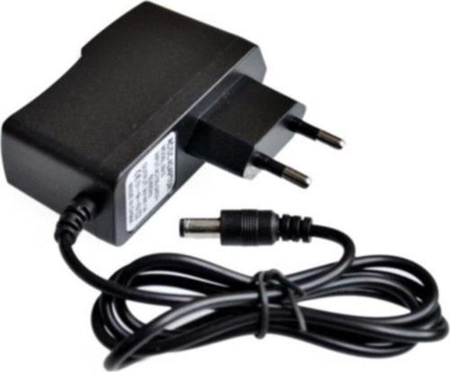 9 Volt Universal Adaptör