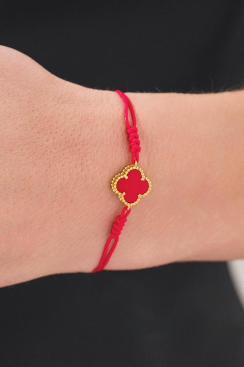 Işıltılı Yonca Şans Çiçeği Tasarım Kırmızı Renk Taş Ve Kırmızı Renk İp Altın Kaplama Gümüş Bileklik