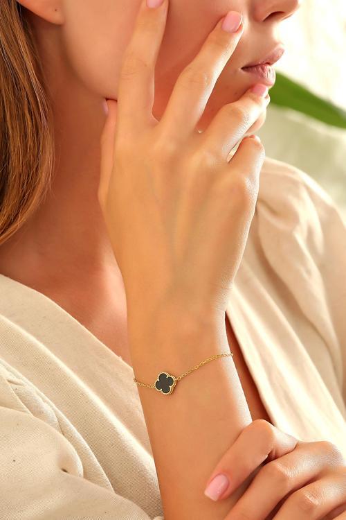 Yonca Siyah Renk Taşlı 10 Mm 925 Ayar Gümüş Bileklik