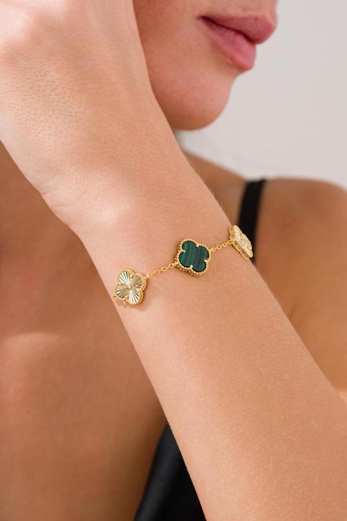 Yonca Şans Model 3 Yeşil Malakit Renk Doğal Taşlı Ve Lazer Kalemli 925 Ayar Gümüş Bileklik