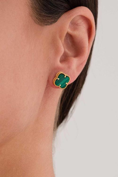 Yonca Şans Çiçeği Şık Ve Zarif Tasarım Malakit Yeşil Renk Doğal Taş 14 Ayar Altın Kaplama Küpeler