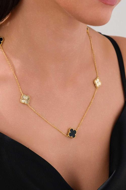 Yonca Şans Model 5 Yoncalı Siyah Renk Taşlı Ve Lazer Kalemli Gold Kolyeler