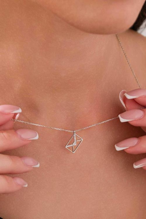 925 Ayar Gümüş Aşk Mektubu Zarf Mikro Zirkon Taşlı Tasarım Kolyeler