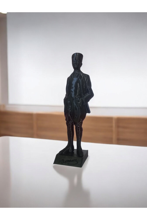 Atatürk Büstü Siyah