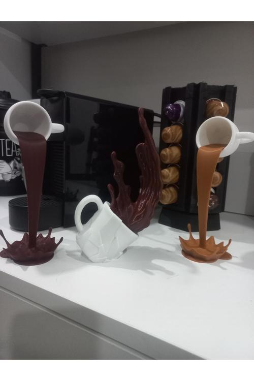 3Lü Kahve Köşesi 3D Dökülen Kahve Çikolata Biblo Figür