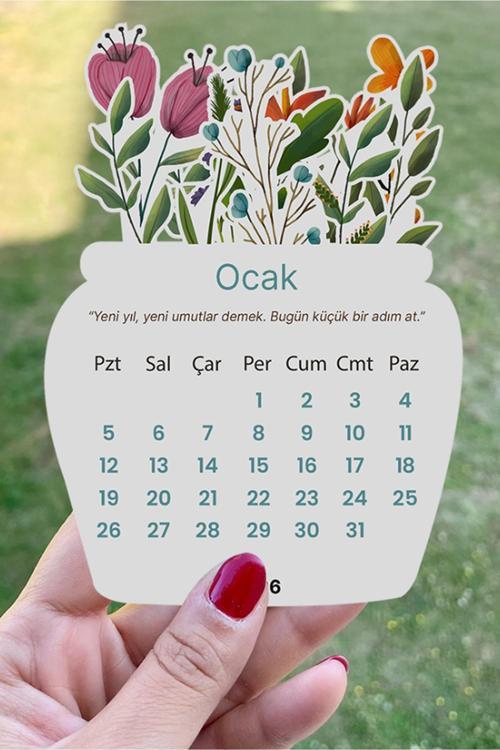 2026 Çiçekli Masaüstü Takvim