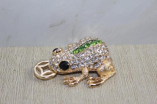 Swarovski Taşlı Minik Figür - Kurbağa