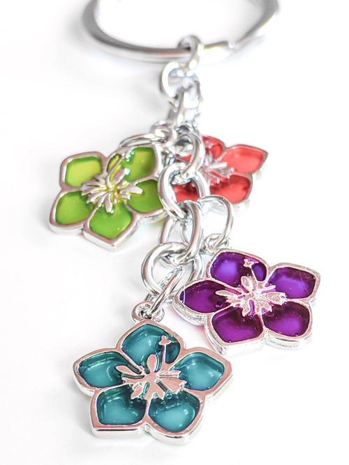 5 Yapraklı Yonca Karışık Renk Metal Anahtarlık