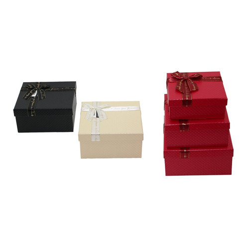3PCS KARE MAT MİX RENKLİ - KABARTMA DESEN KARTON HEDİYE KUTUSU KURDELALI 19-17-15CM (4490)