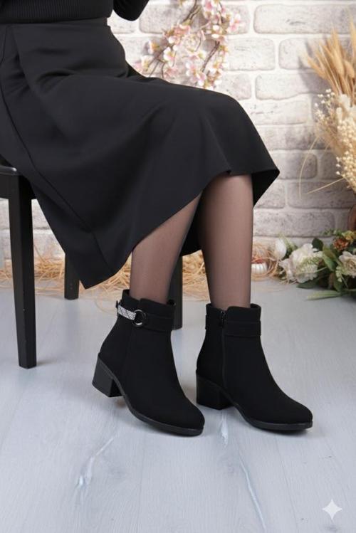 1093 Rahat Esnek Toka Detaylı Sıcak Astar 4 Cm yüksek Topuk Kadın Bot