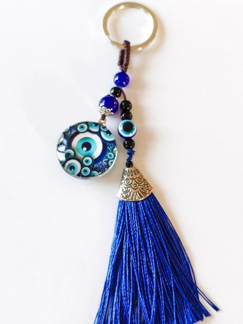 Mavi Püsküllü Desenli Cam Anahtarlık