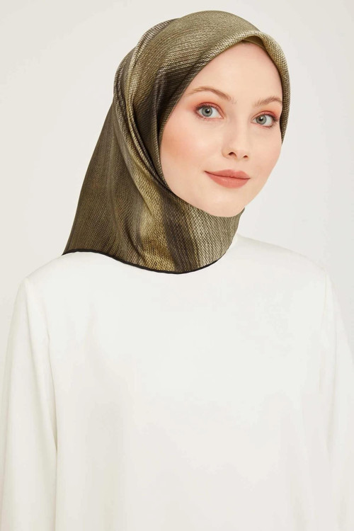 Nostalji Serisi Sura İpek Eşarp 9017-03Ns
