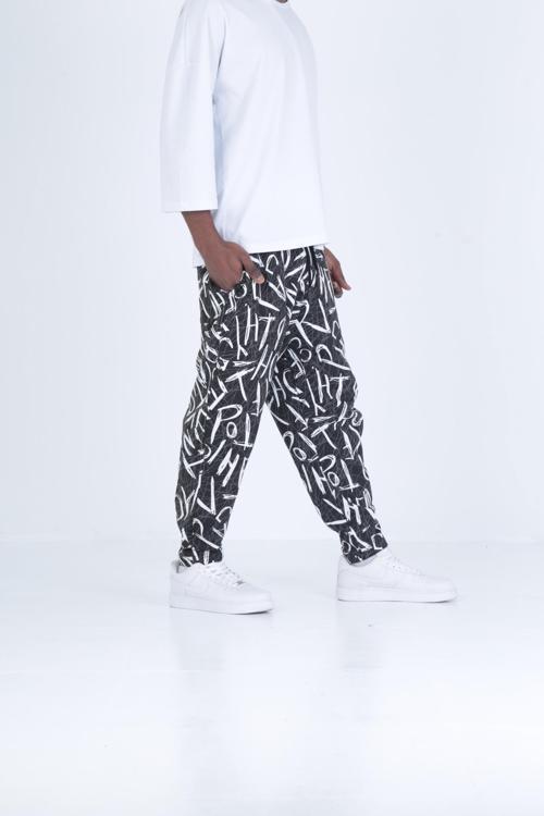 Siyah - Beyaz Grafiti Desenli Baget Pantolon COC1967