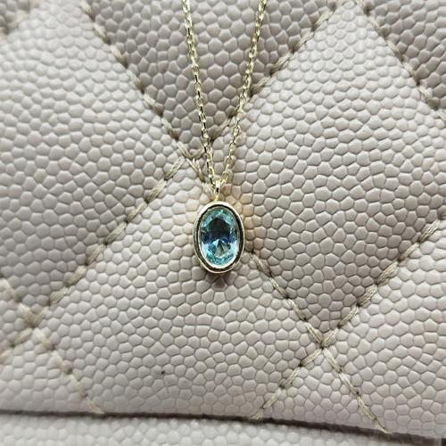 Gümüş Kolye - 1.05 CT Green Topaz 925 Ayar Gümüş Tasarım Modern Kolye - Yeşil Topaz Hediyelik Kolye