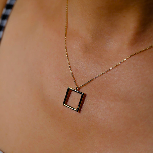 Gümüş Kolye - Kare Desenli Tasarım 925 Ayar Gümüş Kolye-Kare Geometrik Şans Kolyesi- Hediyelik Kolye