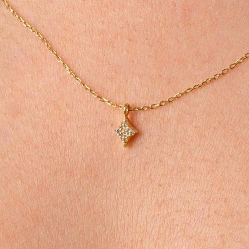 Gümüş Kolye - Pırlanta Monürü Gümüş Kolye-Karo Pırlanta Motürü Hediye Kolye-Kadın Gümüş Kolye