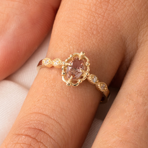 Gümüş Yüzük - 0.60Karat Zultanit Taşlı Gelin Başı Modern Tektaş 925 Ayar Evlilik Teklifi Gümüş Yüzük